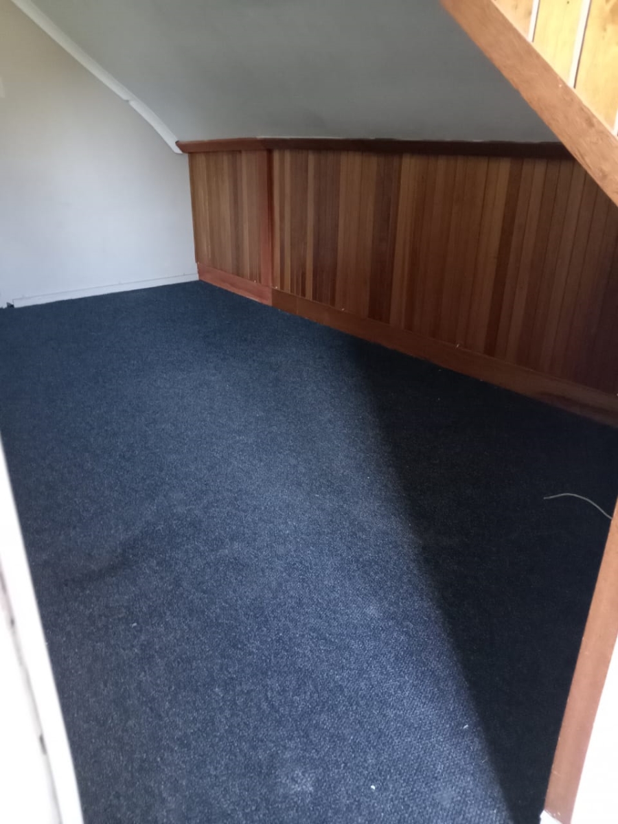 1 Bedroom Property for Sale in Selborne Eastern Cape